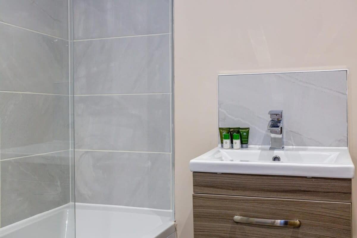 Stylish And Modern 1 Bedroom Apartment Manchester Zewnętrze zdjęcie